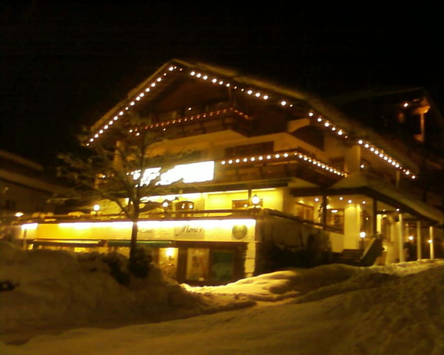 Hotel bei Nacht Hotel Jagdhof