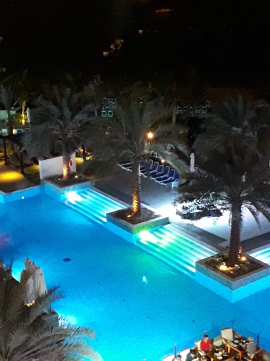 Pool DoubleTree by Hilton Resort & Spa Marjan Island