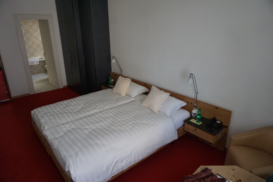 Zimmer Hotel Eden Garni