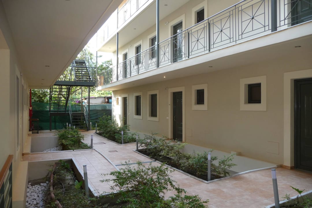 Innenhof Hotel Eleana