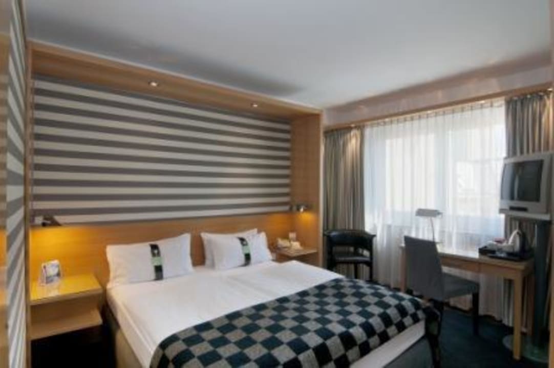 Wiener Moderne Doppelzimmer Holiday Inn Wien - City