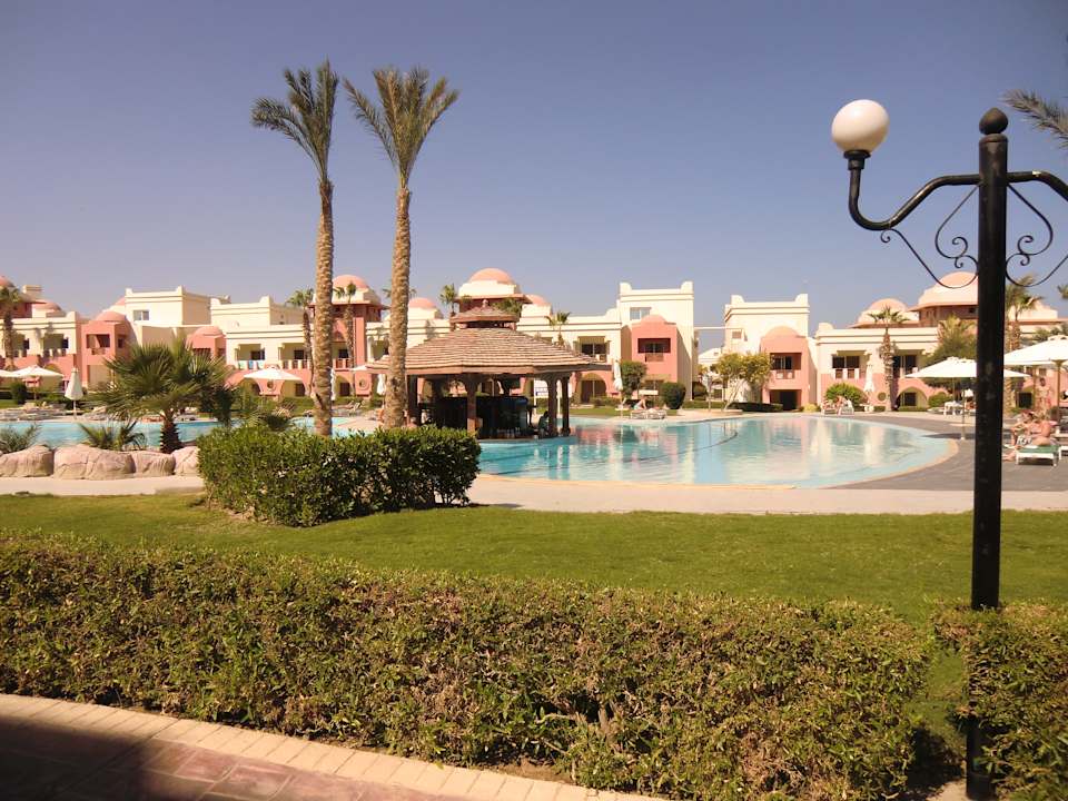 Pool Serenity Alpha Beach