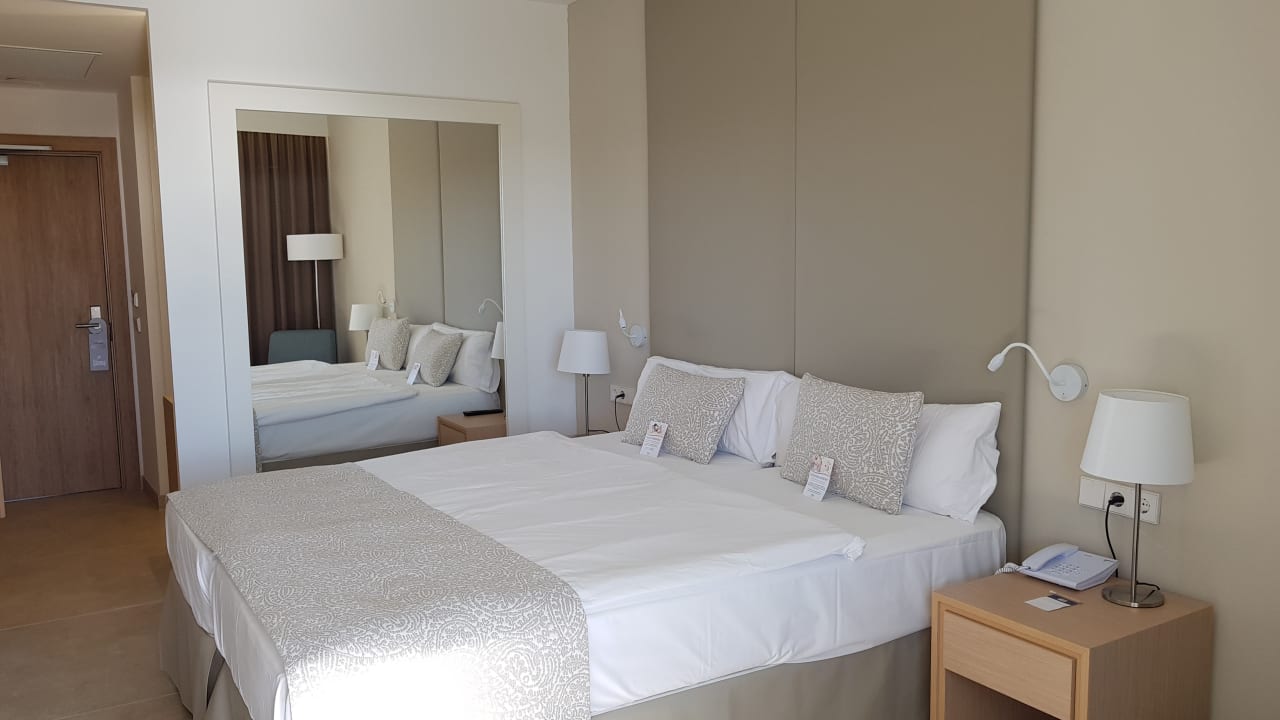 Zimmer allsun Hotel Bella Paguera