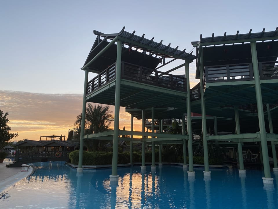 Pool Limak Lara Deluxe Hotel & Resort