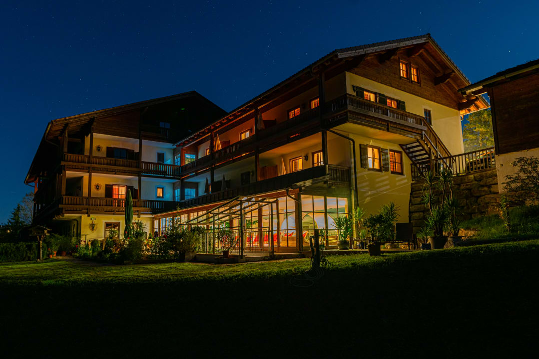 Außenansicht Hotel Neuhäusl