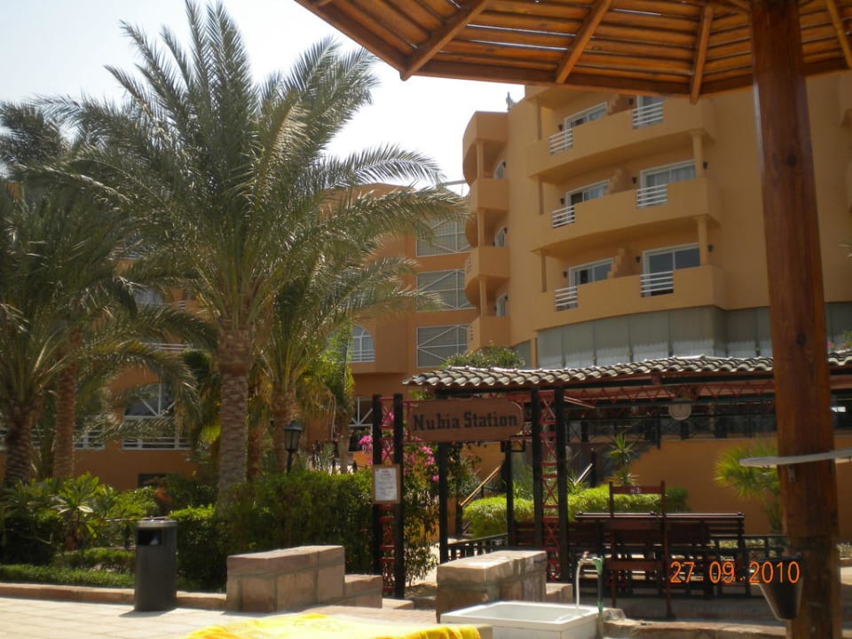 Neben Ruhepool Golden Beach Resort