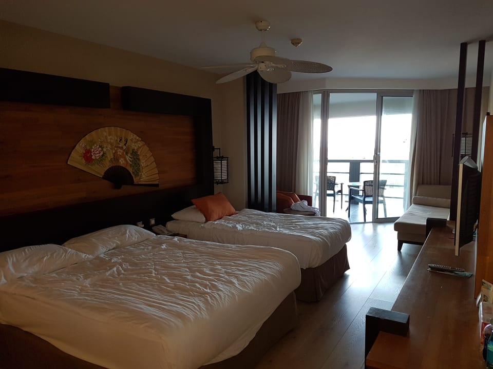 Zimmer Limak Lara Deluxe Hotel & Resort