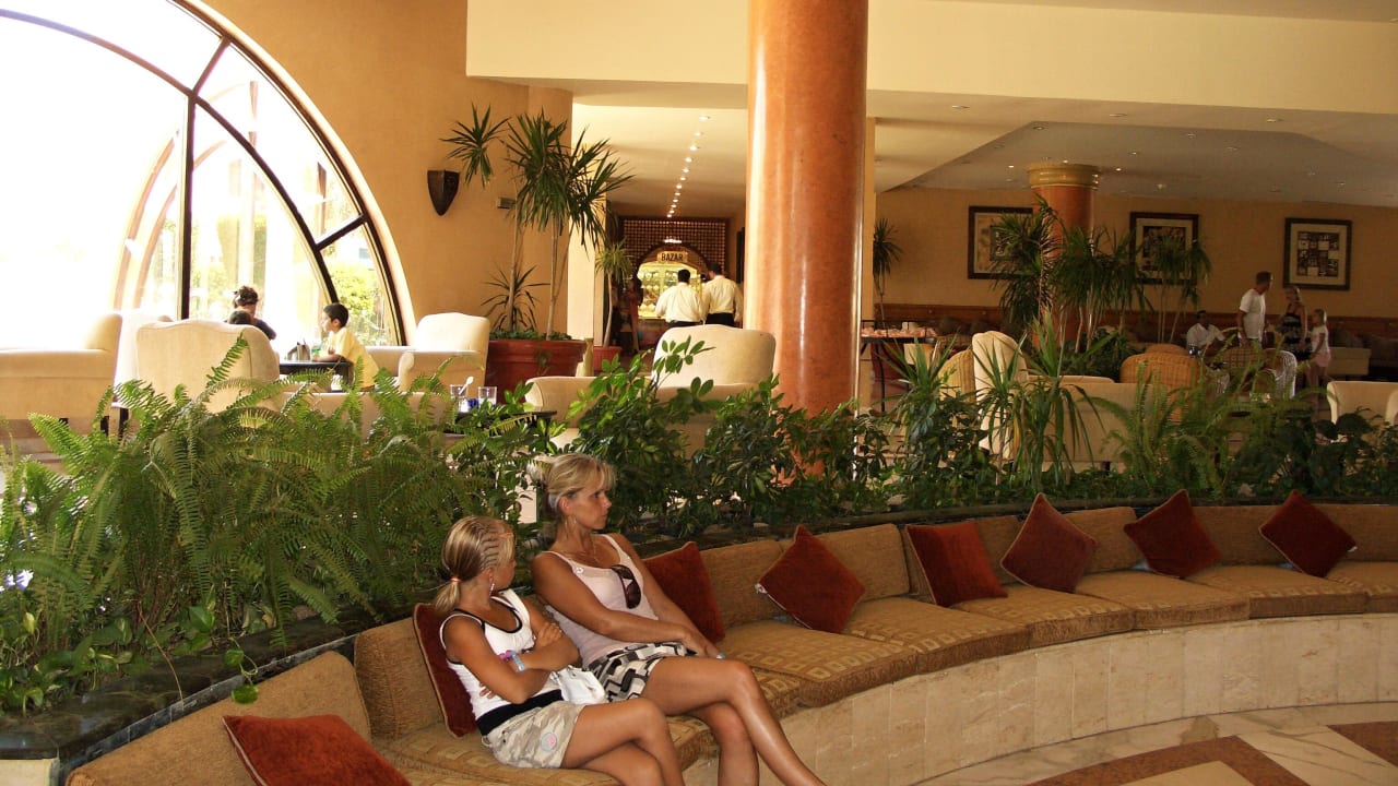 V lobby Hotel Nubian Village