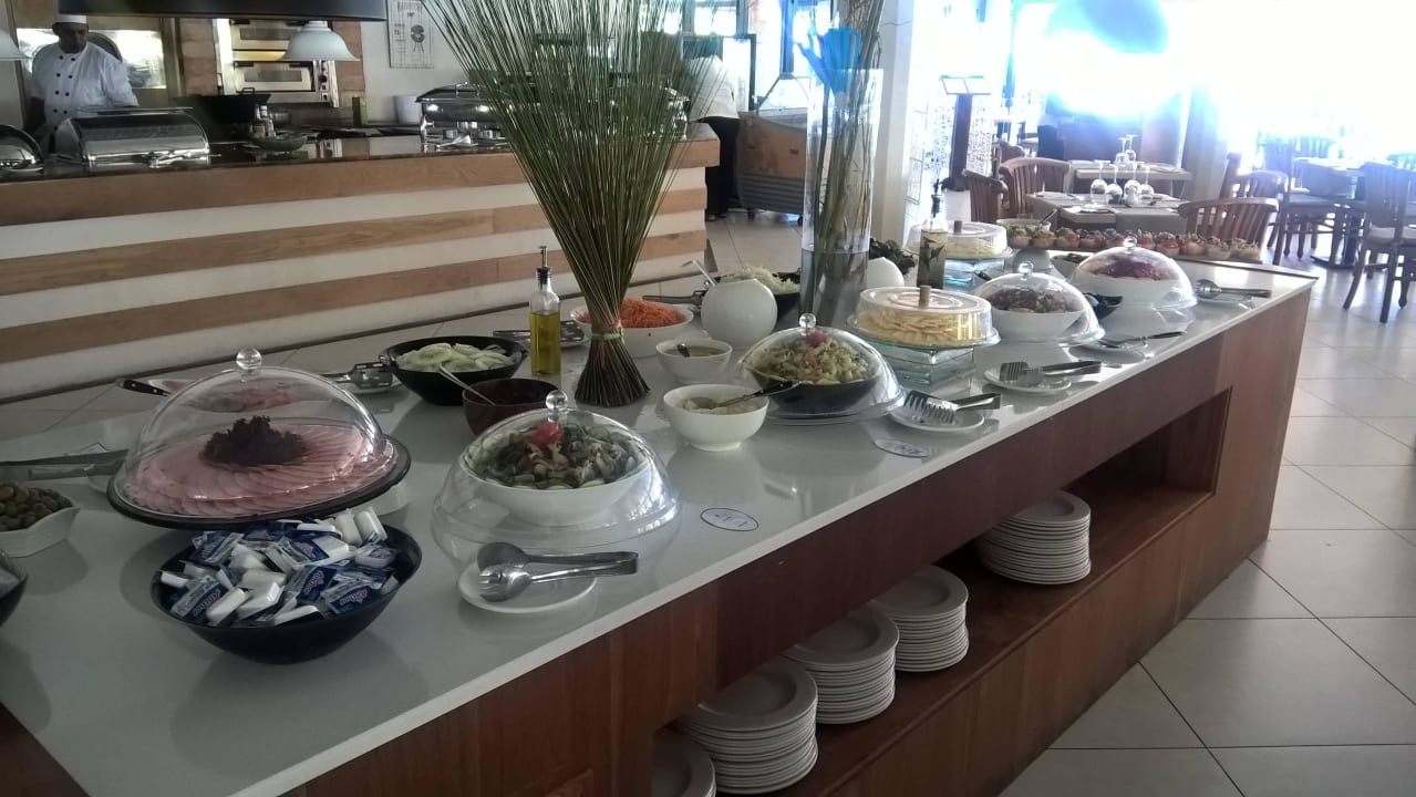 Das reichhaltige und leckere Buffet Le Peninsula Bay Beach Resort & Spa