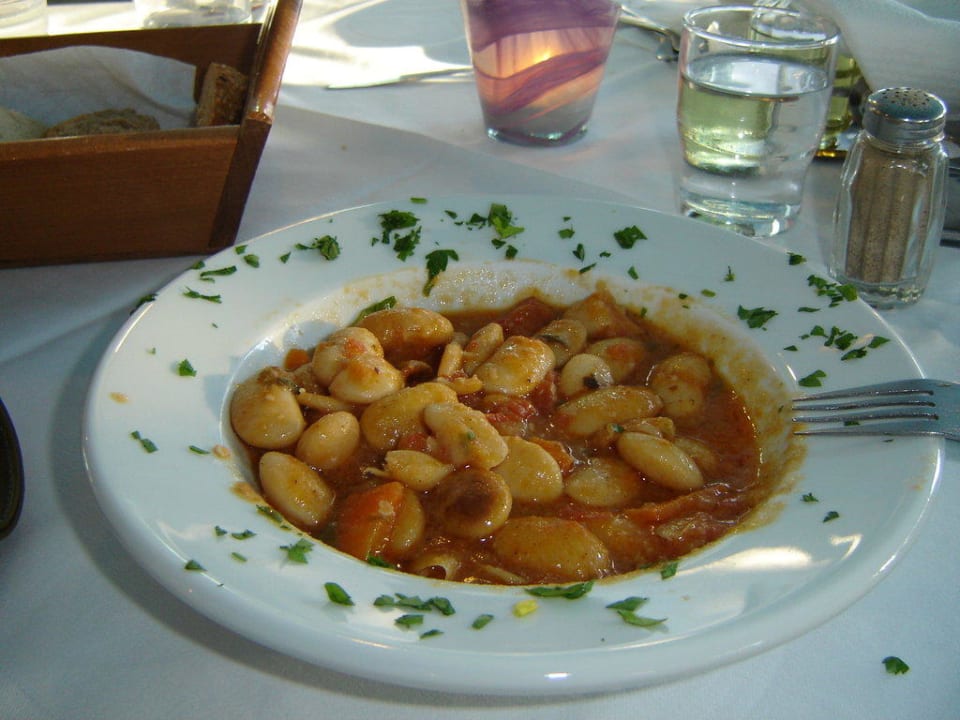 Bohnen mit Tomatensoße Hotel Galeana Beach