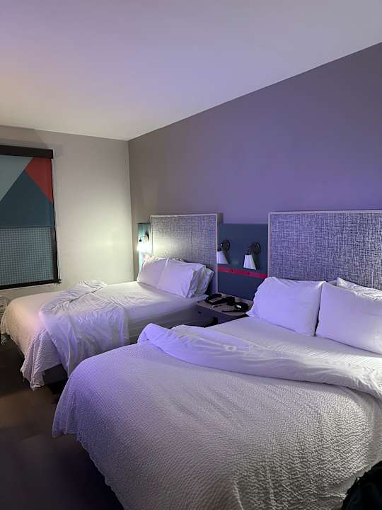 Zimmer avid hotels - Orlando International Airport by IHG