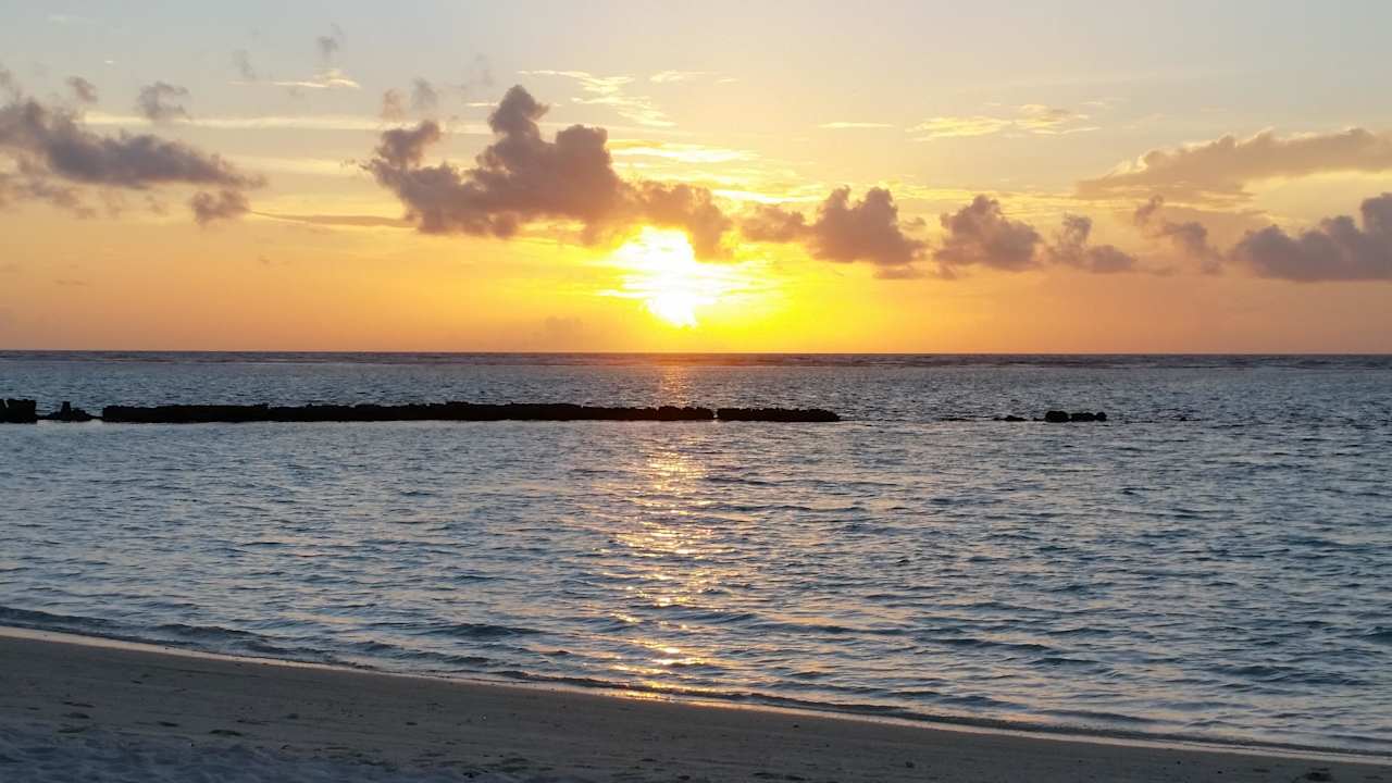 Sonnenuntergang  Summer Island Maldives