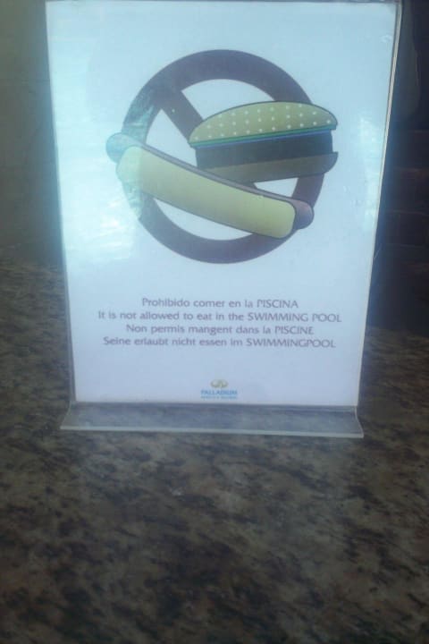 Regeln am Pool Grand Palladium Select Bávaro Resort & Spa