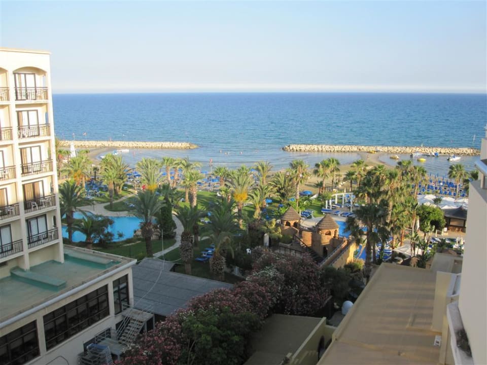 Balkonausblick Lordos Beach Hotel & Spa