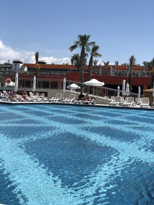 Pool Kirman Belazur Resort & Spa