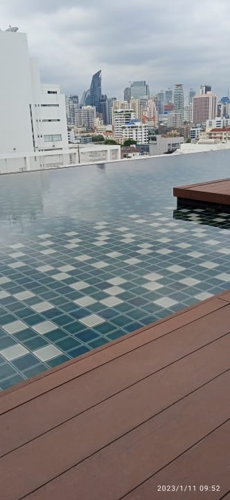 Pool The Residence on Thonglor