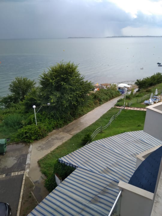 Außenansicht Hotel Sineva Beach