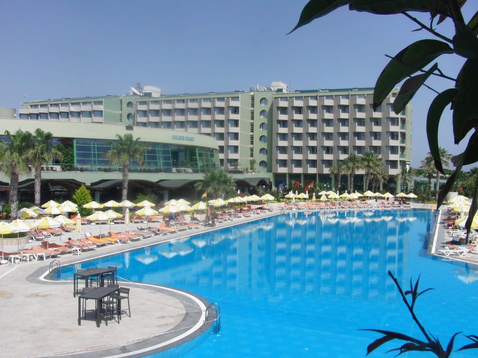 Blick von der Poolbar. VONRESORT Golden Coast