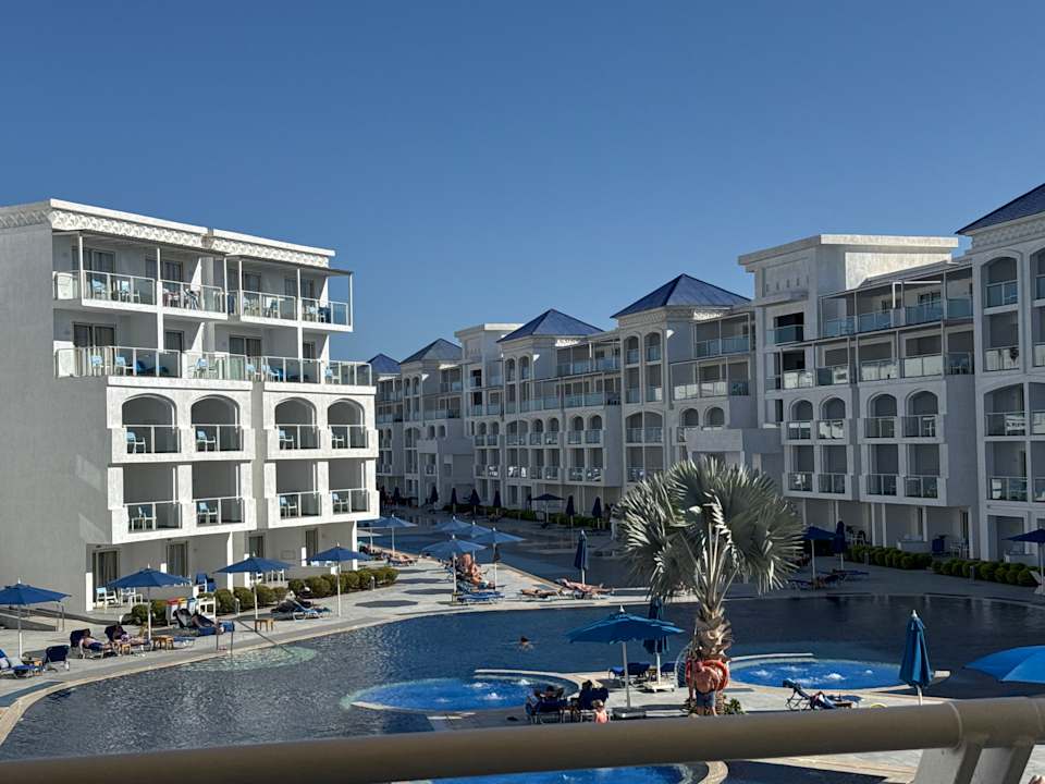 Außenansicht Pickalbatros Blu Spa Resort