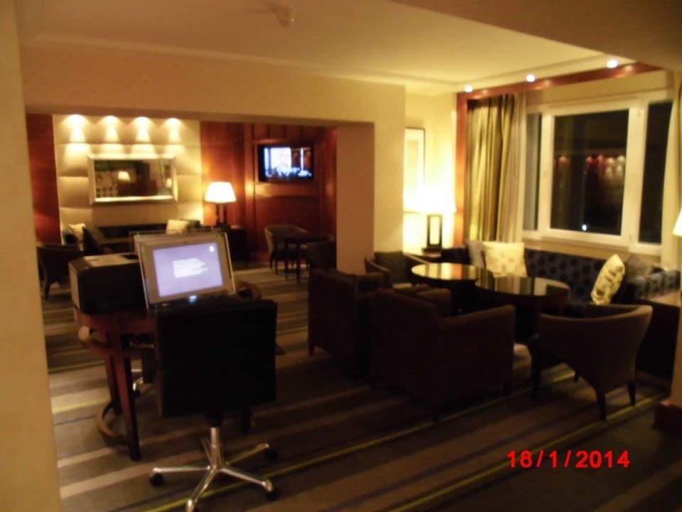 Lounge Sheraton Brussels Airport Hotel