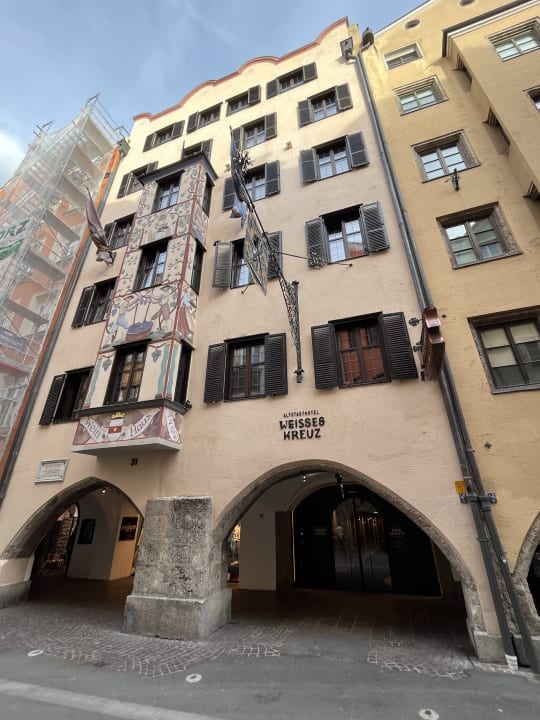 Außenansicht Altstadthotel Weisses Kreuz