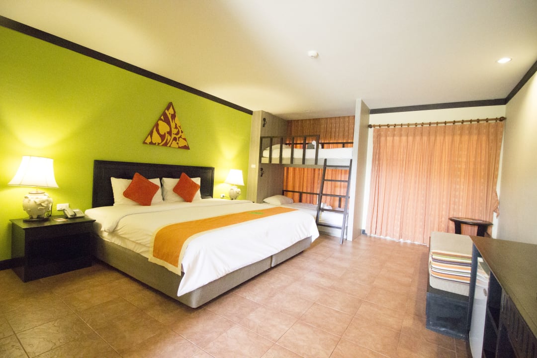 Zimmer Kata Sea Breeze Resort