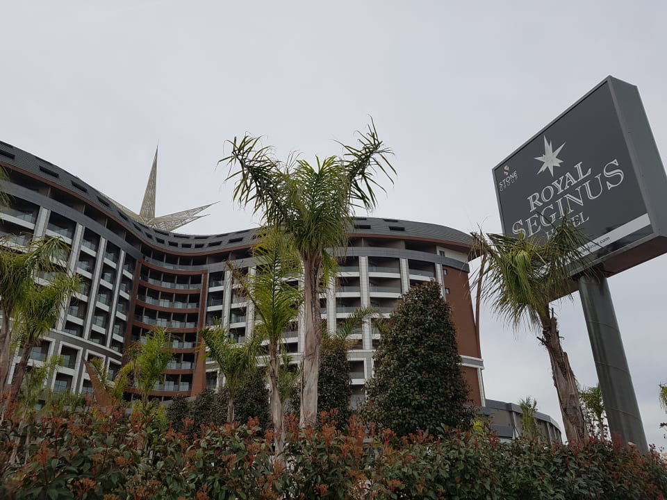 Außenansicht Royal Seginus