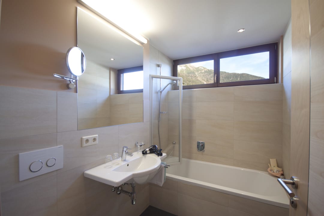 Badezimmer Doppelzimmer Superior Hotel Rosa Canina