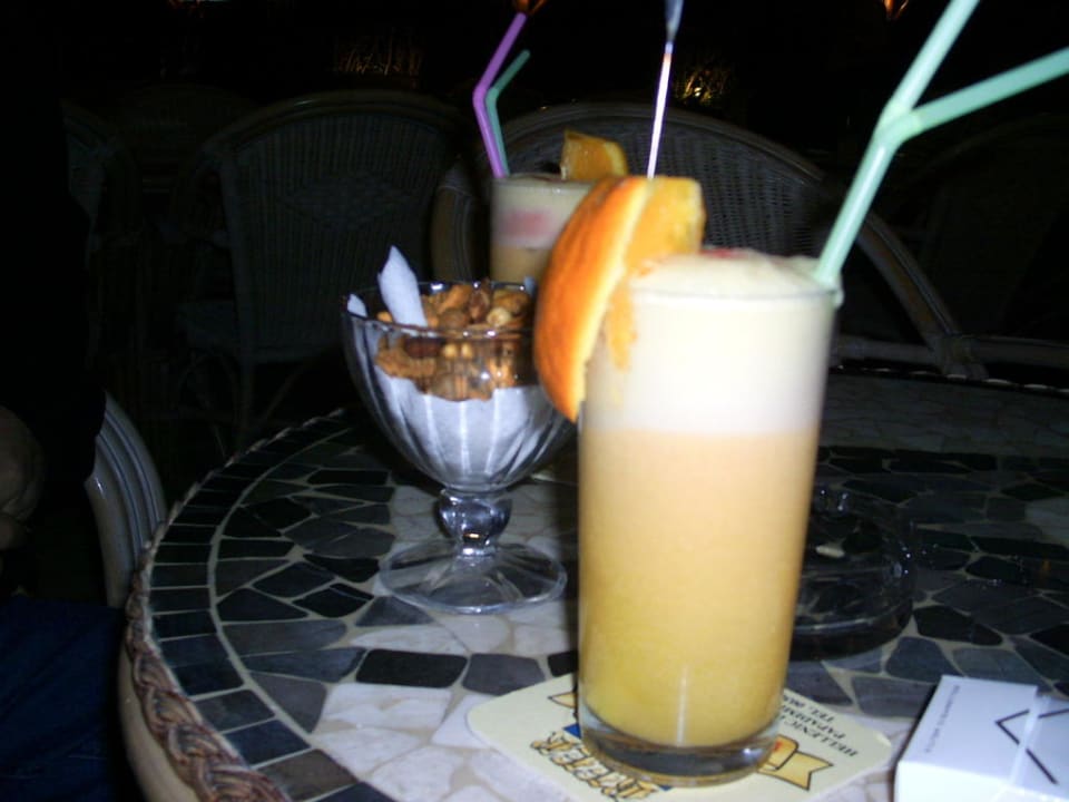 Leckere Cocktails Hotel Kalithea Horizon Royal