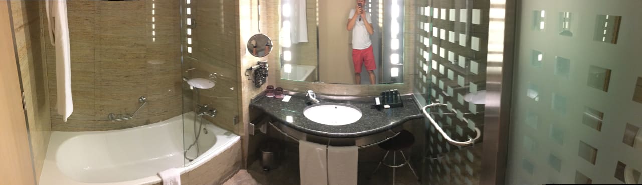 Zimmer Hotel Melia Valencia