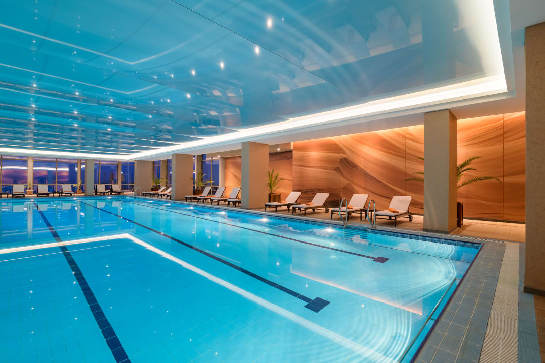 Pool Hotel Palace, Sunny Day Resort