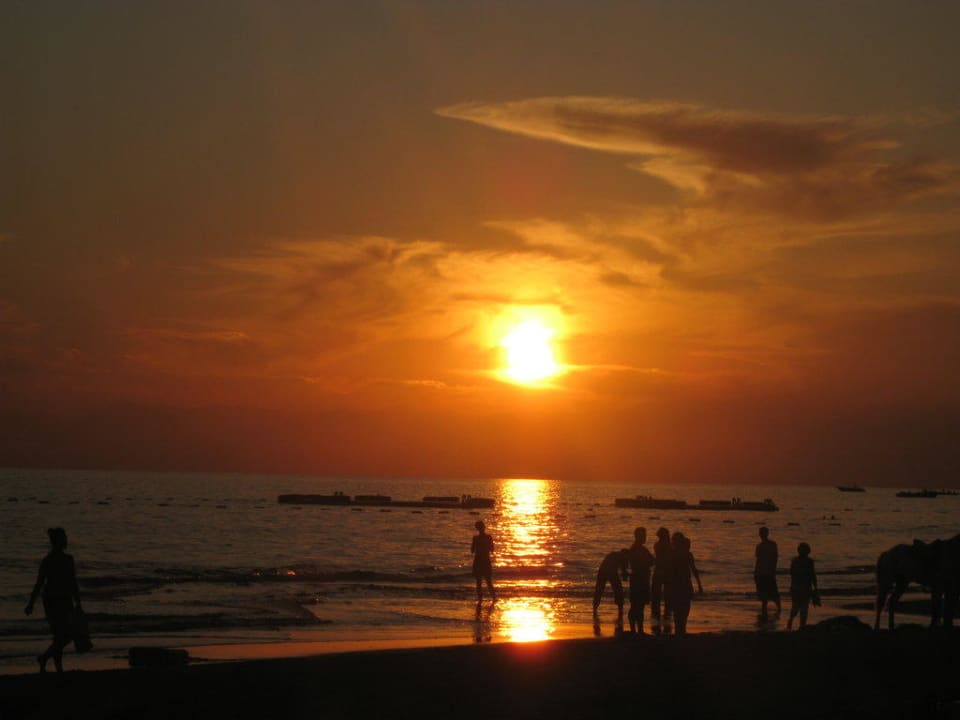 Sonnenuntergang Miramare Queen Hotel