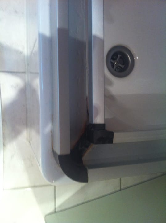 Versiffte Dusche Wittelsbacher Hof Swiss Quality Hotel