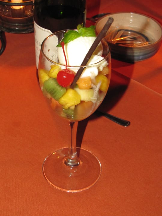 Abendessen: Dessert Kalahari Anib Lodge