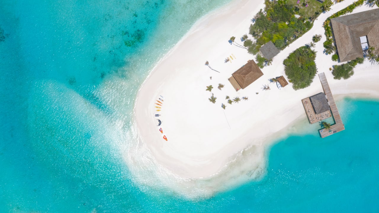 Strand Innahura Maldives Resort