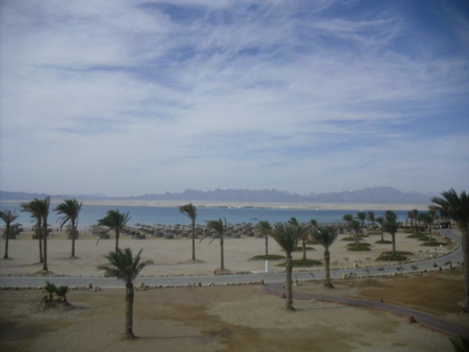 Ausblick auf den Hotel-Strand ROBINSON SOMA BAY