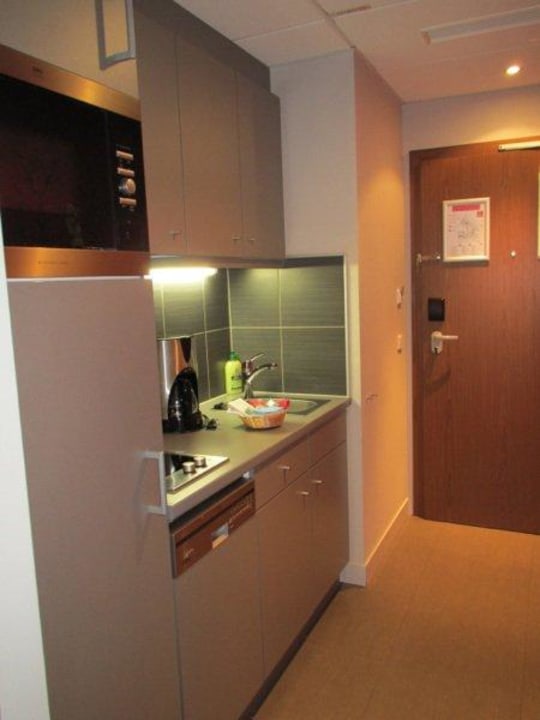 Küche mit Geschirrspüler Aparthotel Adagio Vienna City