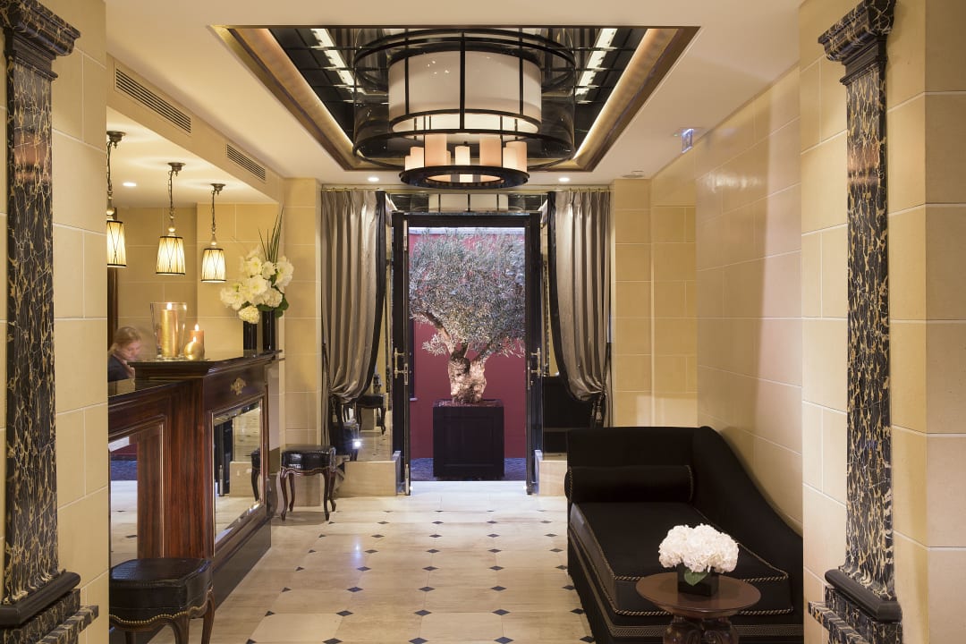 Lobby Hotel Le Belmont