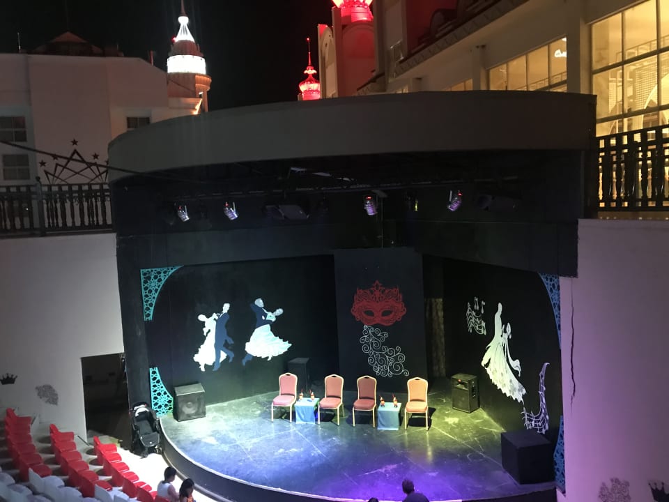 Sport & Freizeit Well Palace Side