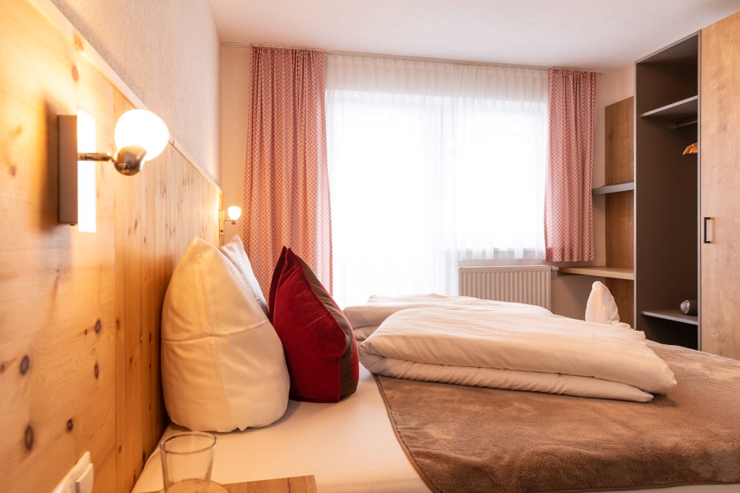 Zimmer Appartementhaus Pitztal Living