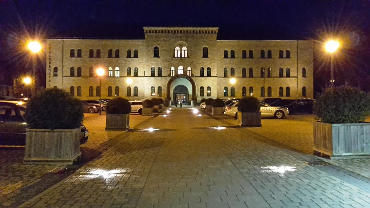 Schlosshotel am Abend Schlosshotel Blankenburg