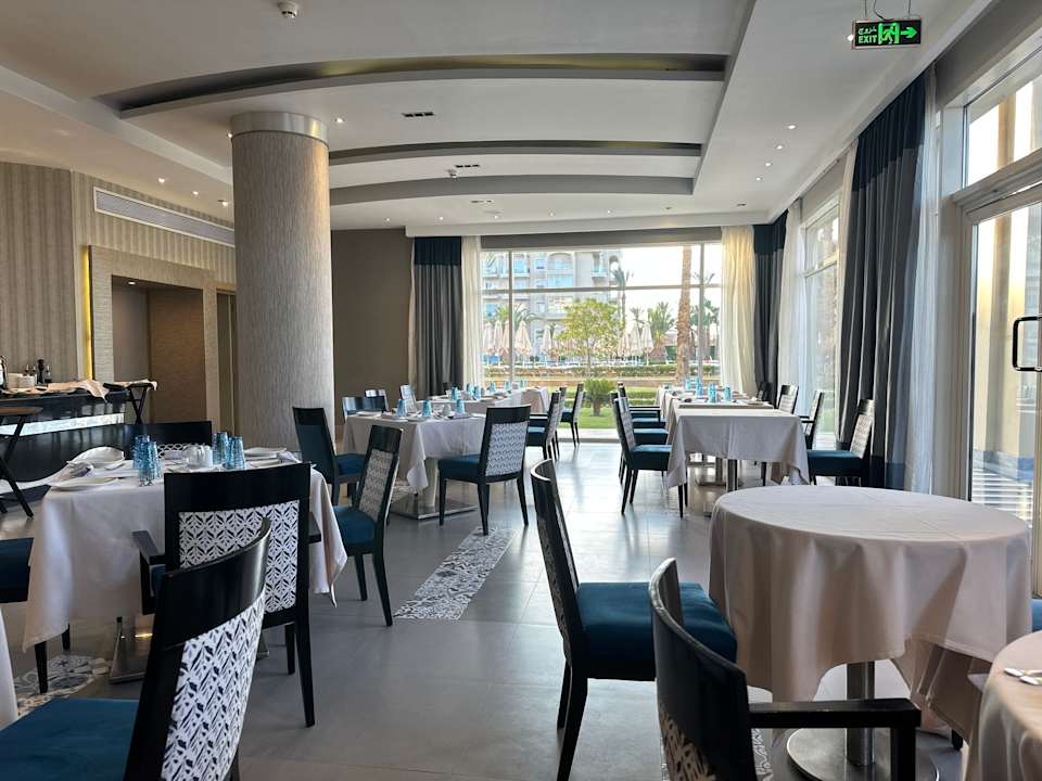 Gastro Premier Le Reve Hotel & Spa