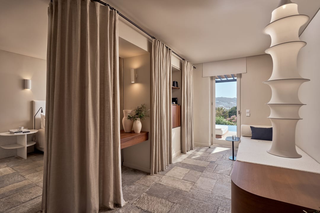 Zimmer Mykonos Theoxenia, a member of Design Hotels