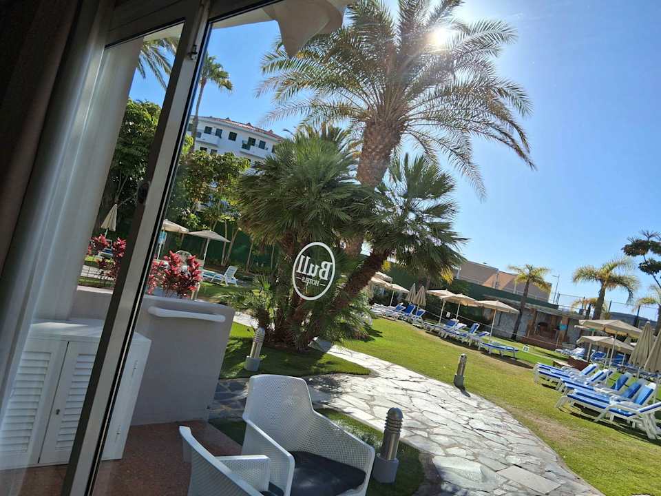 Gartenanlage Bull Escorial & Spa