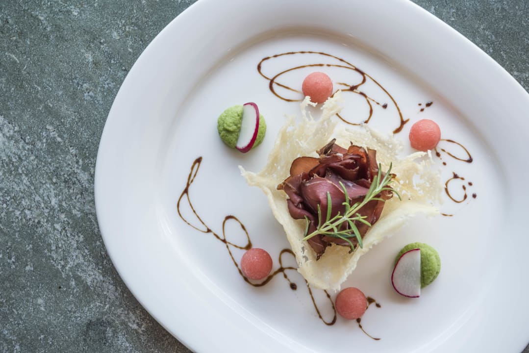 Restaurant Strasserwirt - Ansitz zu Tirol