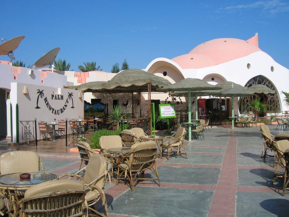 Coffeeshop Shams Alam Beach Resort
