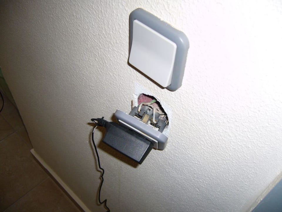 eine der herausragenden Steckdosen Marianna Palace Hotel