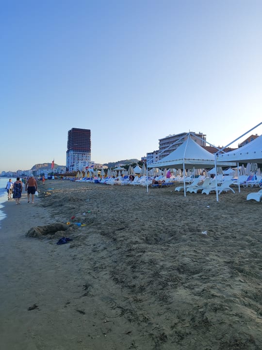 Strand Grand Blue Fafa Resort & Spa