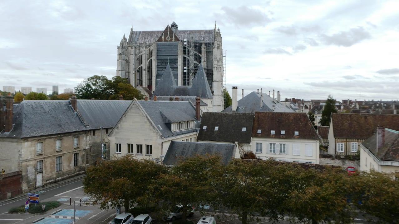 Ausblick Mercure Beauvais Centre Cathédrale