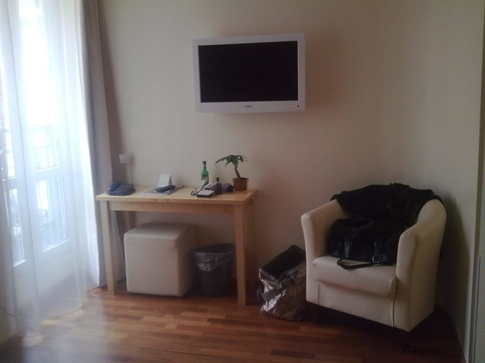 Flat mit zig Programmen! Town Hotel Wiesbaden